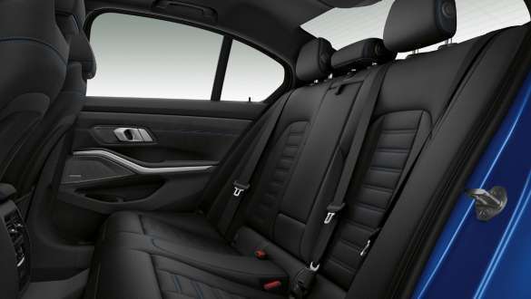 Panorama glass roof F40. BMW 1 Series Model Sport Line with Panorama glass roof F40.