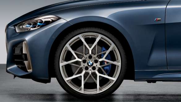 20" M Performance forged wheel Y-spoke style 795 M Bicolor (Ferric Grey matt, gloss-milled), single wheel without tyre, front BMW 4 Series Coupé G22 2020 20" M Performance forged wheel Y-spoke style 795 M Bicolor (Ferric Grey matt, gloss-milled), single wheel without tyre, front BMW 4 Series Coupé G22 2020 close up