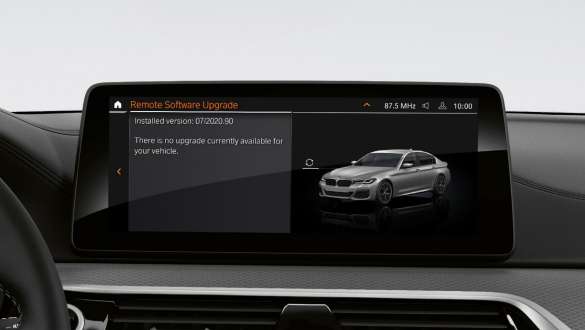 Bowers & Wilkins Diamond Surround Sound System BMW 5 Series Sedan G30 플러그인 하이브리드 Bowers & Wilkins Diamond Surround Sound System BMW 5 Series Sedan G30 Facelift 2020 interior close-up door 플러그인 하이브리드