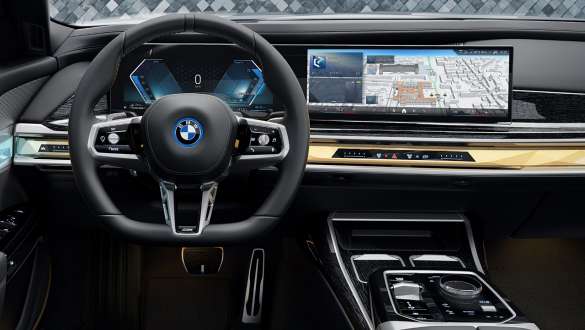 센터 콘솔 BMW 7 시리즈 세단 G70 PHEV 750e xDrive BMW 7 시리즈 세단 G70 PHEV 750e xDrive, 실내 공간, CraftedClarity 글라스 적용 센터 콘솔, 클로즈업
