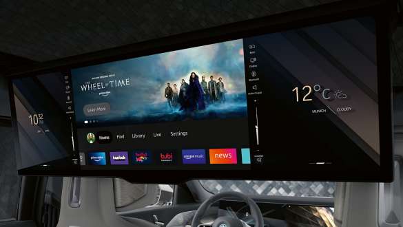 Fond 엔터테인먼트 BMW i7 세단 G70 인테리어 엔터테인먼트 Theatre Screen BMW i7 세단 G70 인테리어 Fond