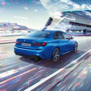 BMW 3시리즈 세단, 사이드 리어 도심 속 BMW 3시리즈 세단