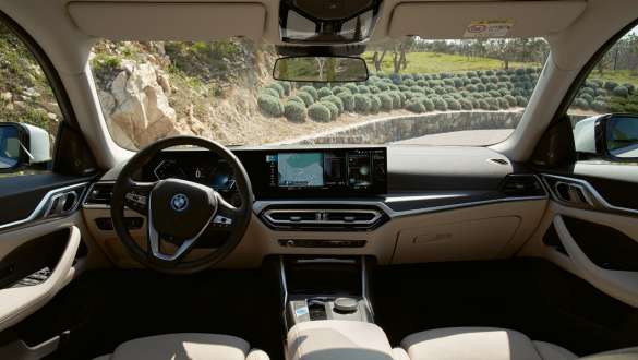 콕핏 BMW i4 G26 2021 콕핏 BMW i4 G26 2021 인테리어 뷰