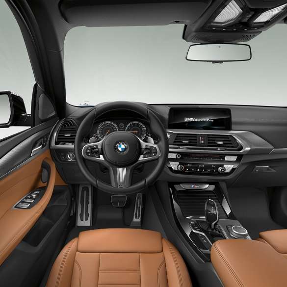 BMW X3 M40i 및 BMW X3 M40d SUV, 실내, M 가죽 스티어링 휠 및 M 스포츠 시트가 포함된 콕핏 G01 BMW X3 M40i와 BMW X3 M40d SUV, 콕핏 G01