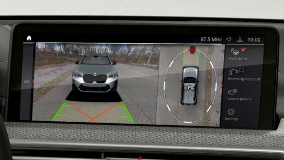 파킹 어시스턴트 플러스 BMW X4 M 오토모빌 F98 G02 LCI 페이스리프트 2021 BMW X4 M 오토모빌 F98 G02 LCI 페이스리프트 2021 파킹 어시스턴트 플러스 컨트롤 디스플레이
