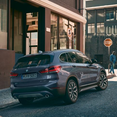 BMW X1 SUV F48, LED rear lights. BMW X1 SUV F48, three-quarter rear with view of the LED rear lights.
