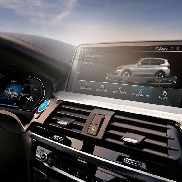 드라이버 어시스턴스 시스템 BMW iX3 G08 2020 컨트롤 디스플레이 콕핏 Driver assistance systems BMW iX3 G08 2020 Control Display cockpit