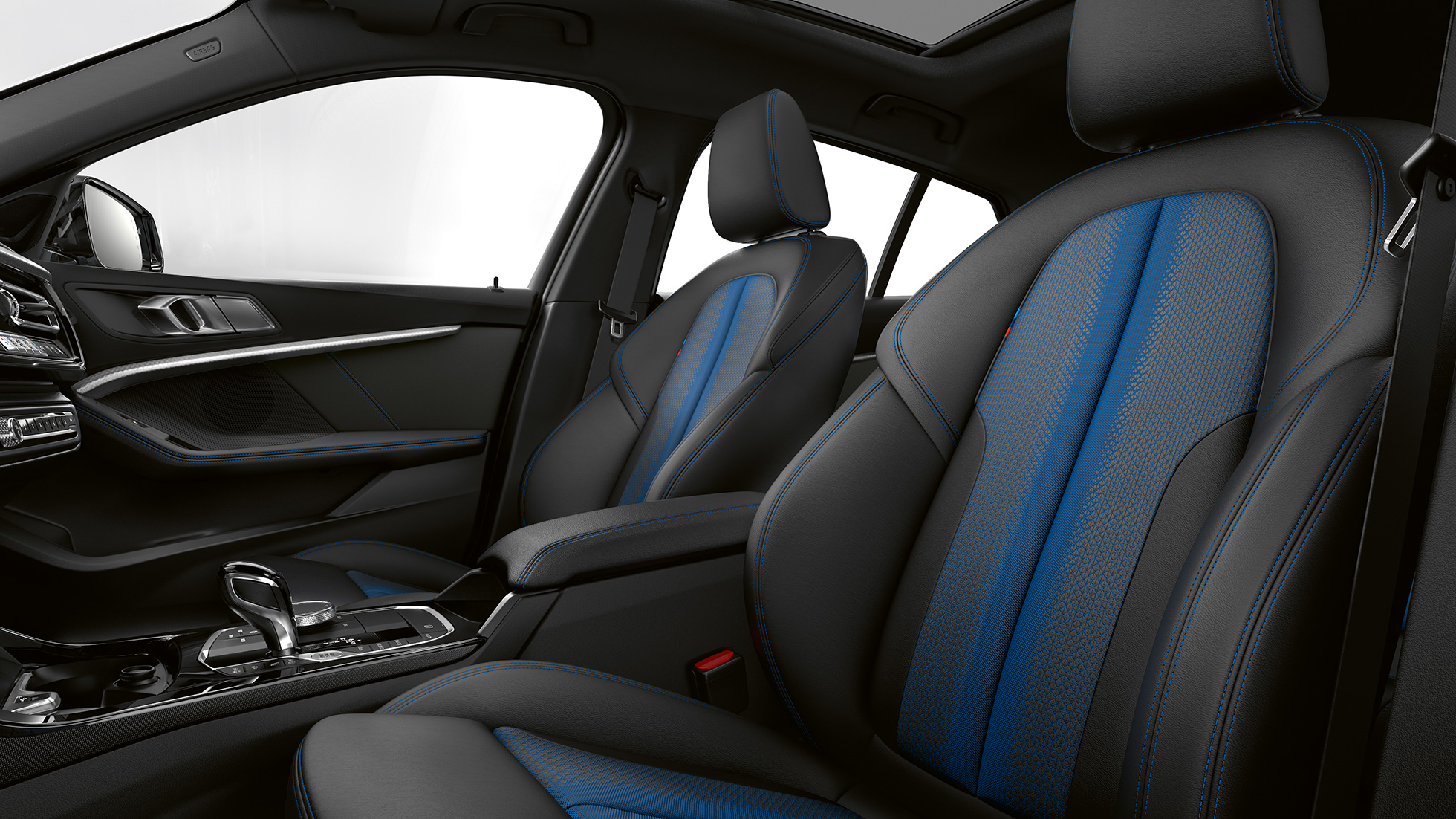 M Sport seats F40. BMW 1 Series Model M Sport, interior with M Sport seats F40.