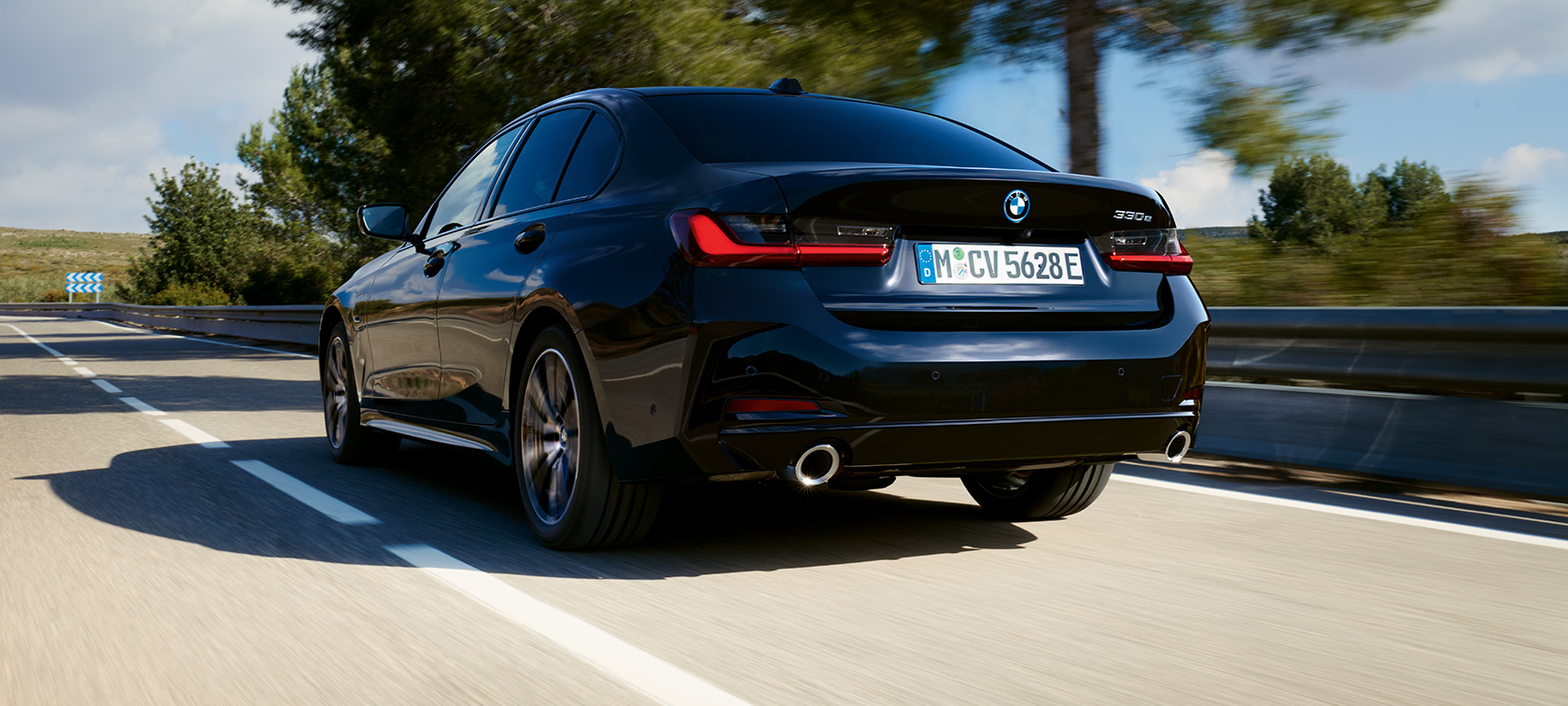 BMW 3 시리즈 세단 플러그인 하이브리드 G20 동영상 BMW 3 시리즈 세단 플러그인 하이브리드 G20 동영상