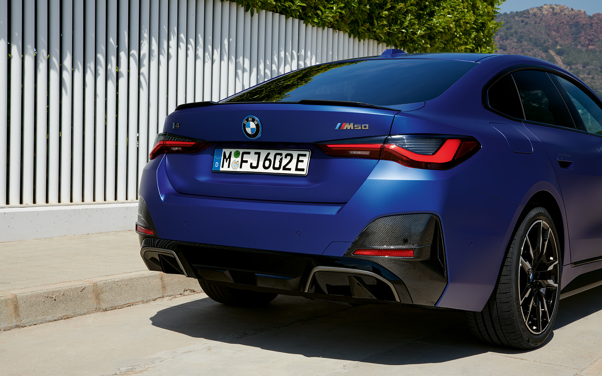 BMW i4 M50 (G26E) 모델정보, 제원정보 및 하이라이트.
