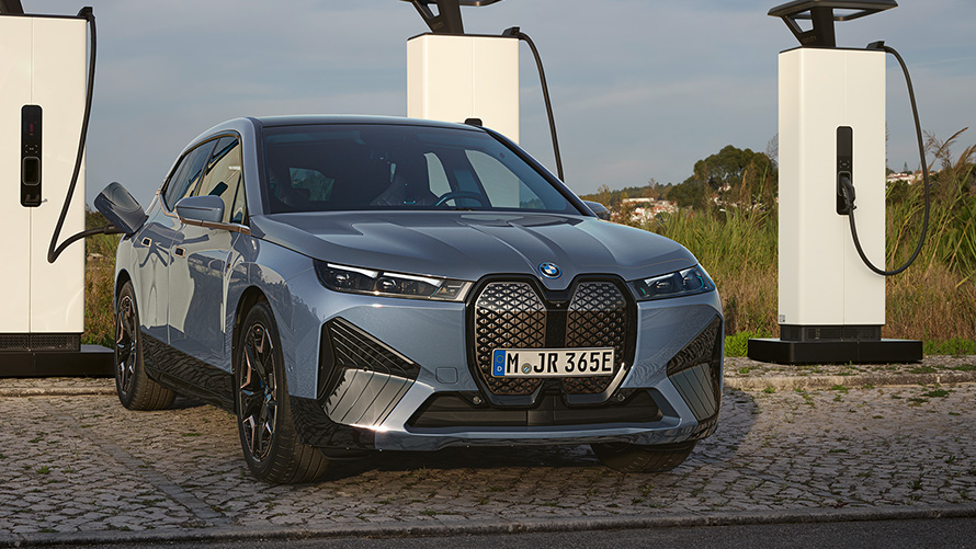 BMW iX M60 i20 2022 전기 SUV 전기차 옥시드 그레이 메탈릭 정면도