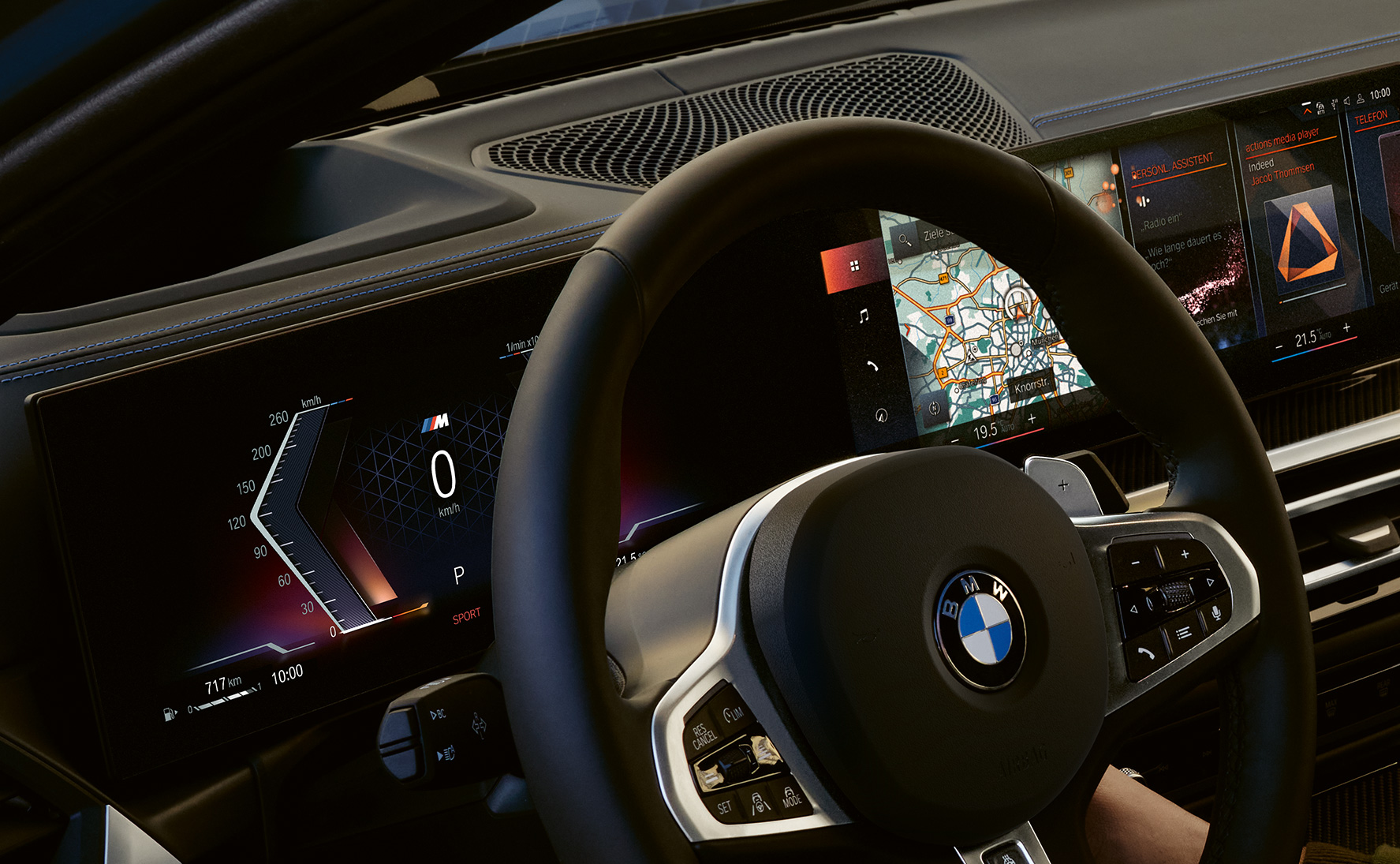BMW M340i xDrive Touring G21 cockpit close-up BMW M340i xDrive Touring G21 cockpit close-up