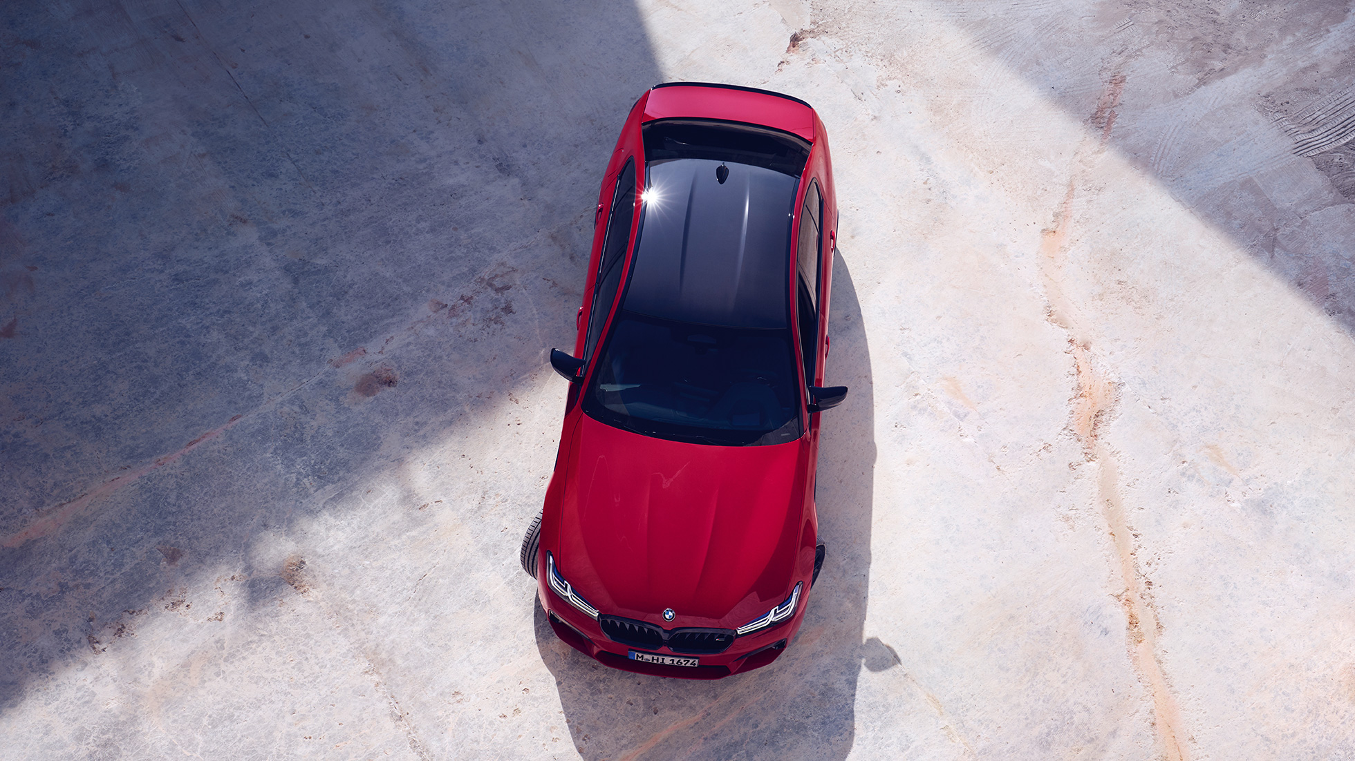 M Carbon roof BMW M5 Competition F90 LCI Facelift 2020 bird’s eye view M Carbon roof BMW M5 Competition F90 LCI Facelift 2020 BMW Individual Imola Red bird’s eye view