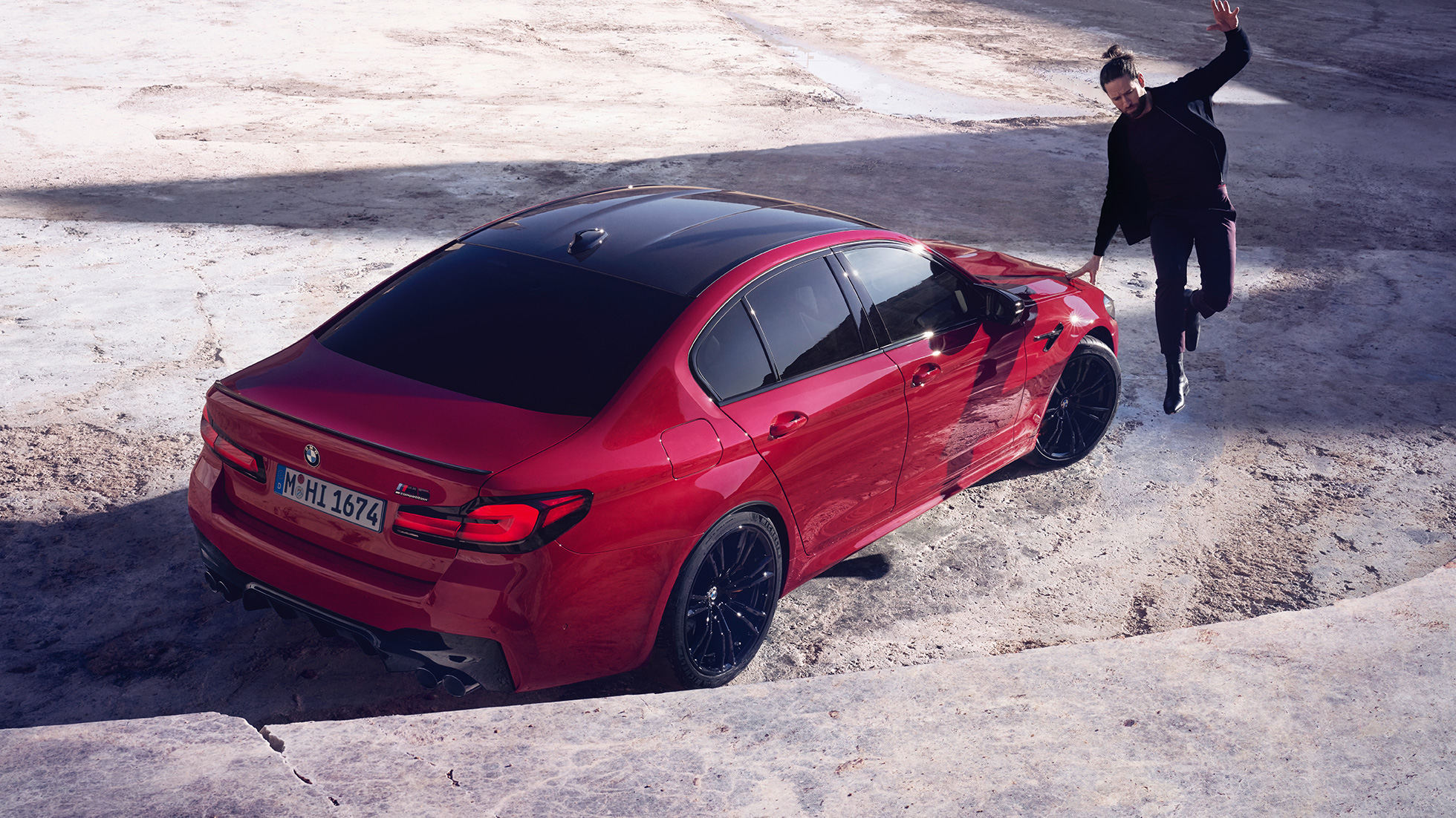 BMW M5 Competition F90 LCI Facelift 2020 three-quarter rear bird’s eye view BMW M5 Competition F90 LCI Facelift 2020 BMW Individual Imola Red three-quarter rear bird’s eye view