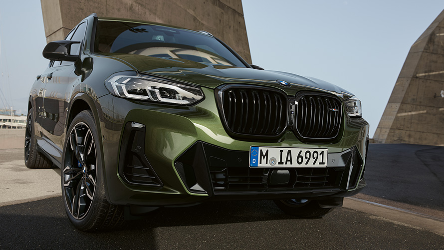 BMW X3 M40i G01 LCI 페이스리프트 2021 말라카이트 그린 메탈릭 정면도 정지