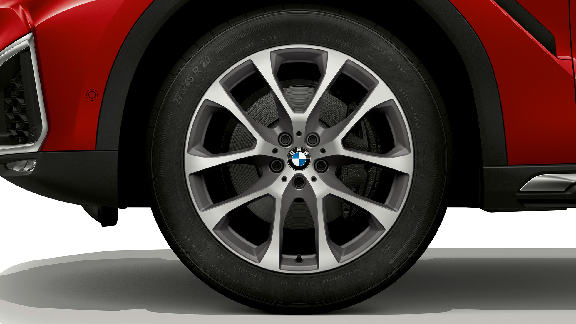 BMW X6 with BMW xLine, light alloy wheel SUV G06. BMW X6 with BMW xLine with focus on light alloy wheel SUV G06.