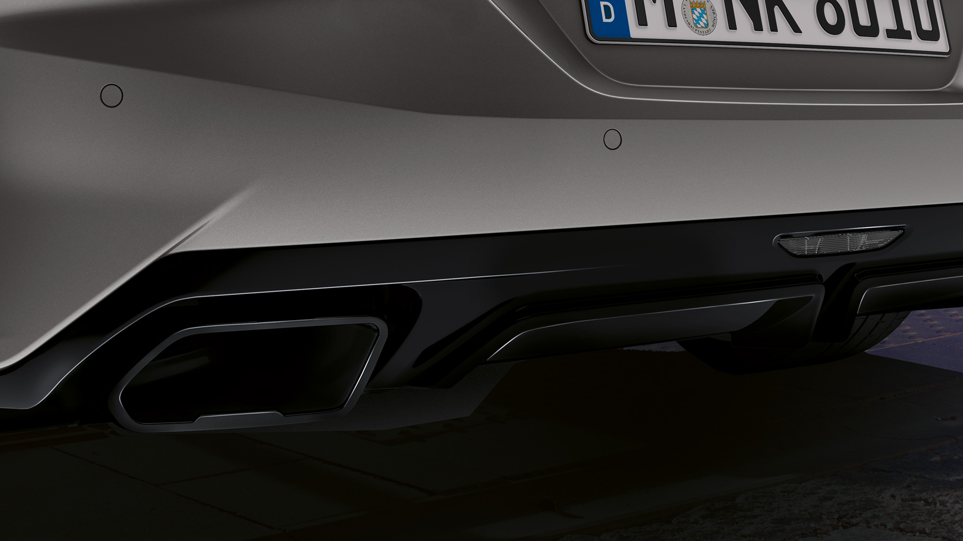 BMW Z4 로드스터의 배기 파이프 피니셔 G29 회색 BMW Z4 로드스터의 배기 파이프 피니셔 G29