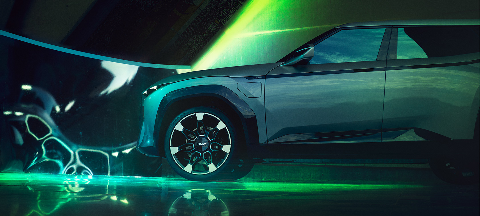 BMW 컨셉 XM (G09) 측면도 BMW 컨셉 XM (G09) 측면도