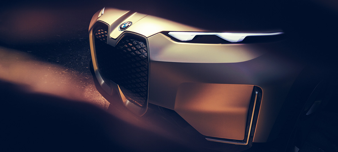 정면에서 본 BMW 비전 iNEXT BMW 비전 iNEXT 키드니 그릴
