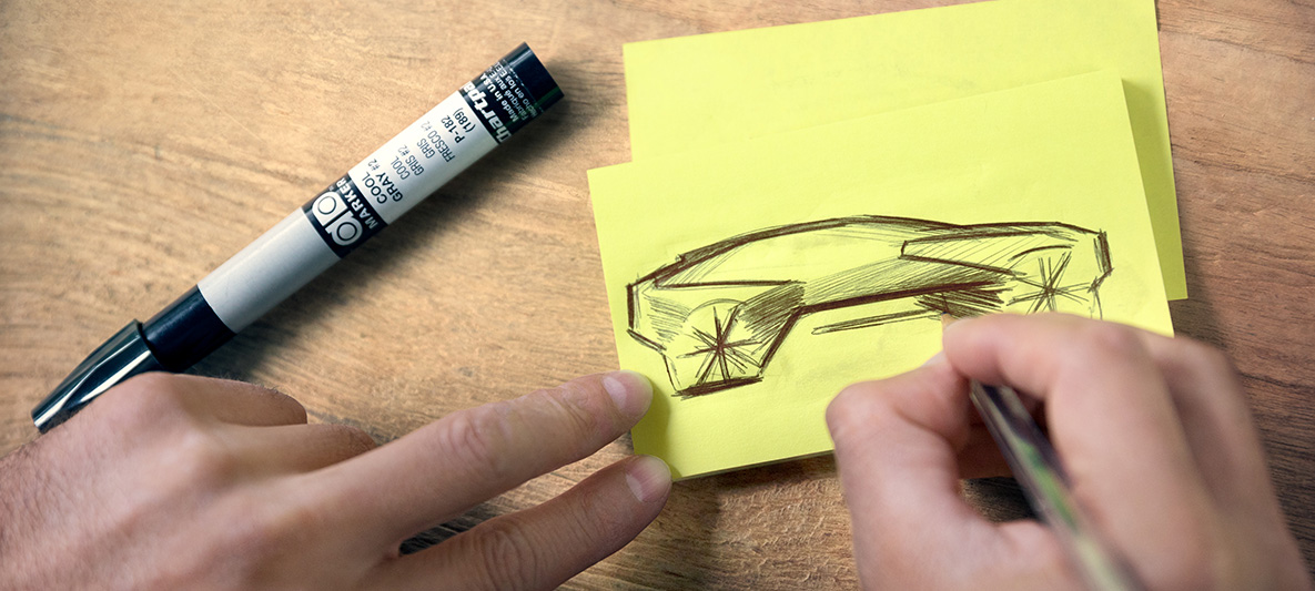 BMW 비전 iNEXT 스케치 포스트-잇에 손으로 스케치 된 BMW 비전 iNEXT