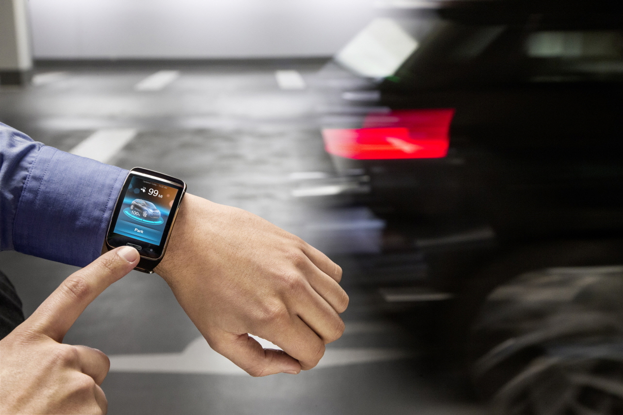 CES 2015, BMW의 혁신적인 무인 주차 기술 CES 2015, BMW의 혁신적인 무인 주차 기술