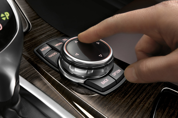 BMW 5시리즈, BMW Financial Services 워런티 연장 프로모션 BMW 5시리즈, BMW Financial Services 워런티 연장 프로모션