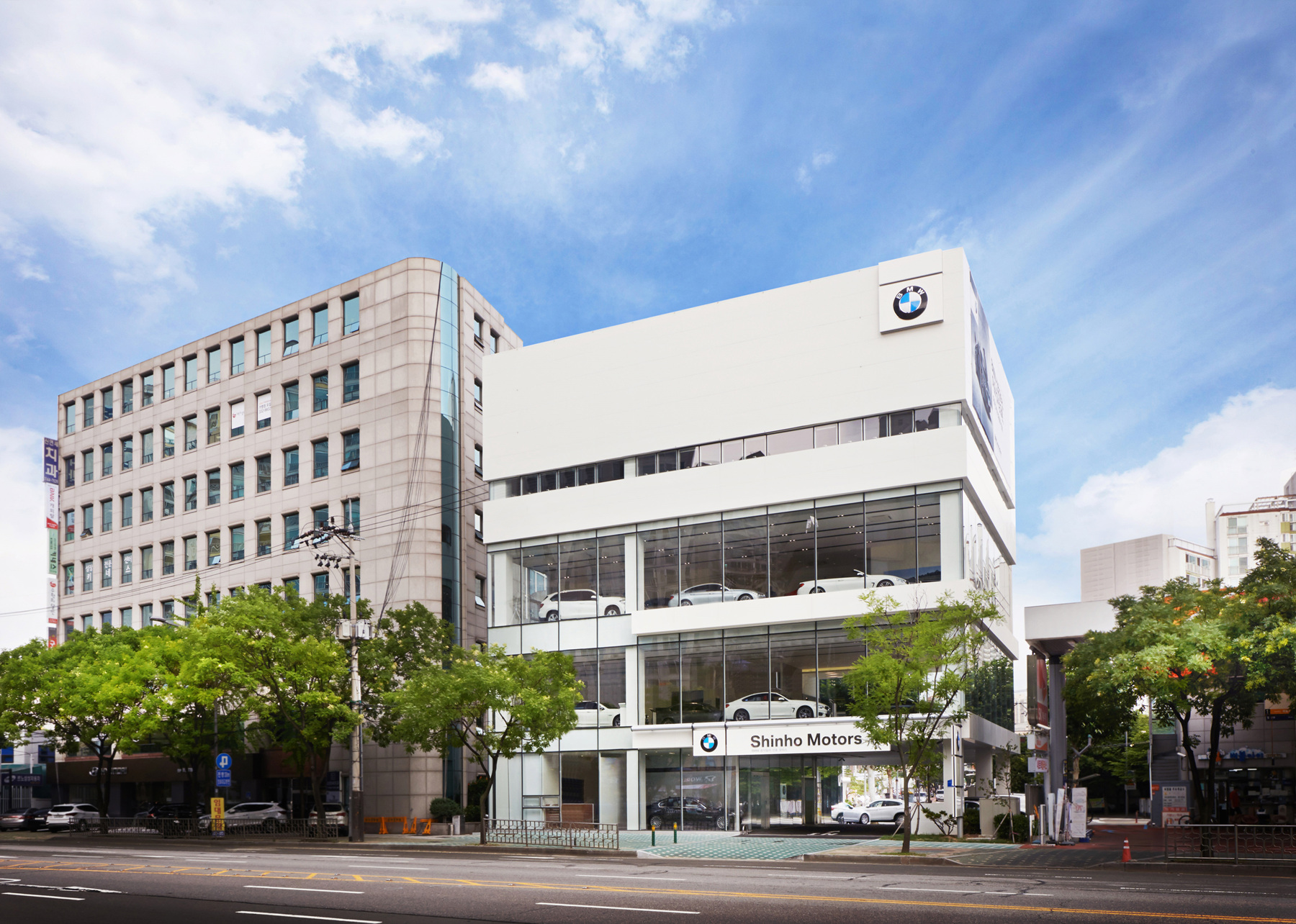 BMW 코리아, 마포 전시장 오픈 BMW 코리아, 마포 전시장 오픈