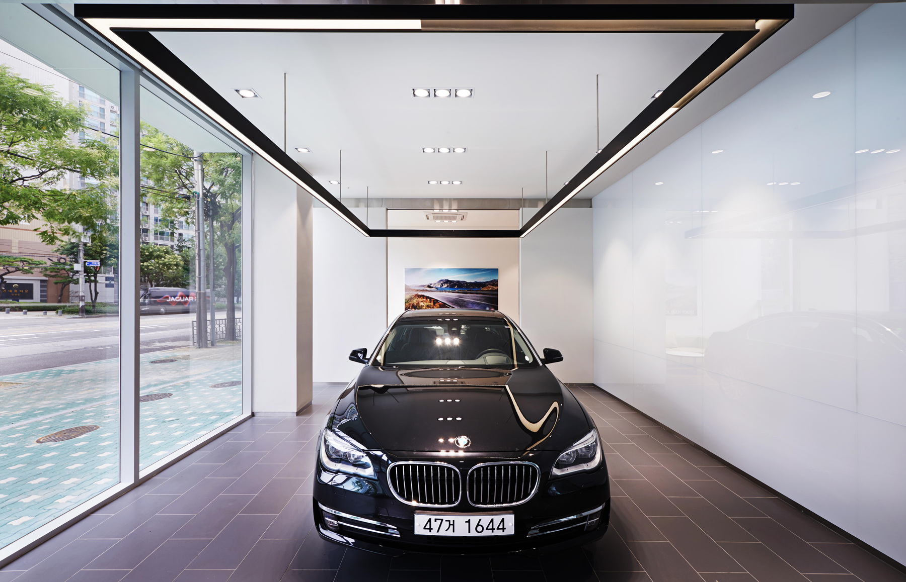 BMW 코리아, 마포 전시장 오픈 BMW 코리아, 마포 전시장 오픈