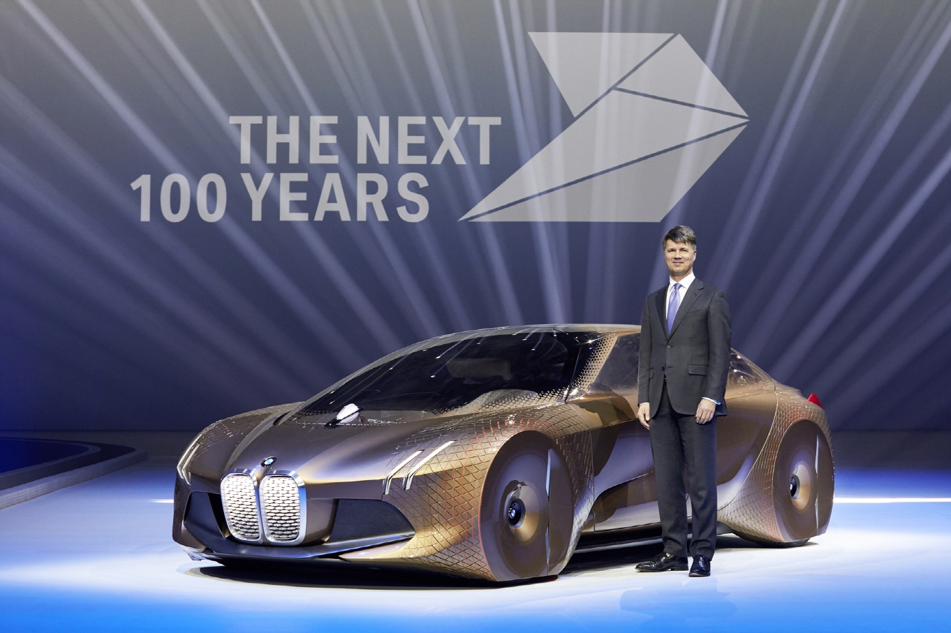 BMW 그룹, 100주년 기념 행사 개최 BMW 그룹, 100주년 기념 행사 개최