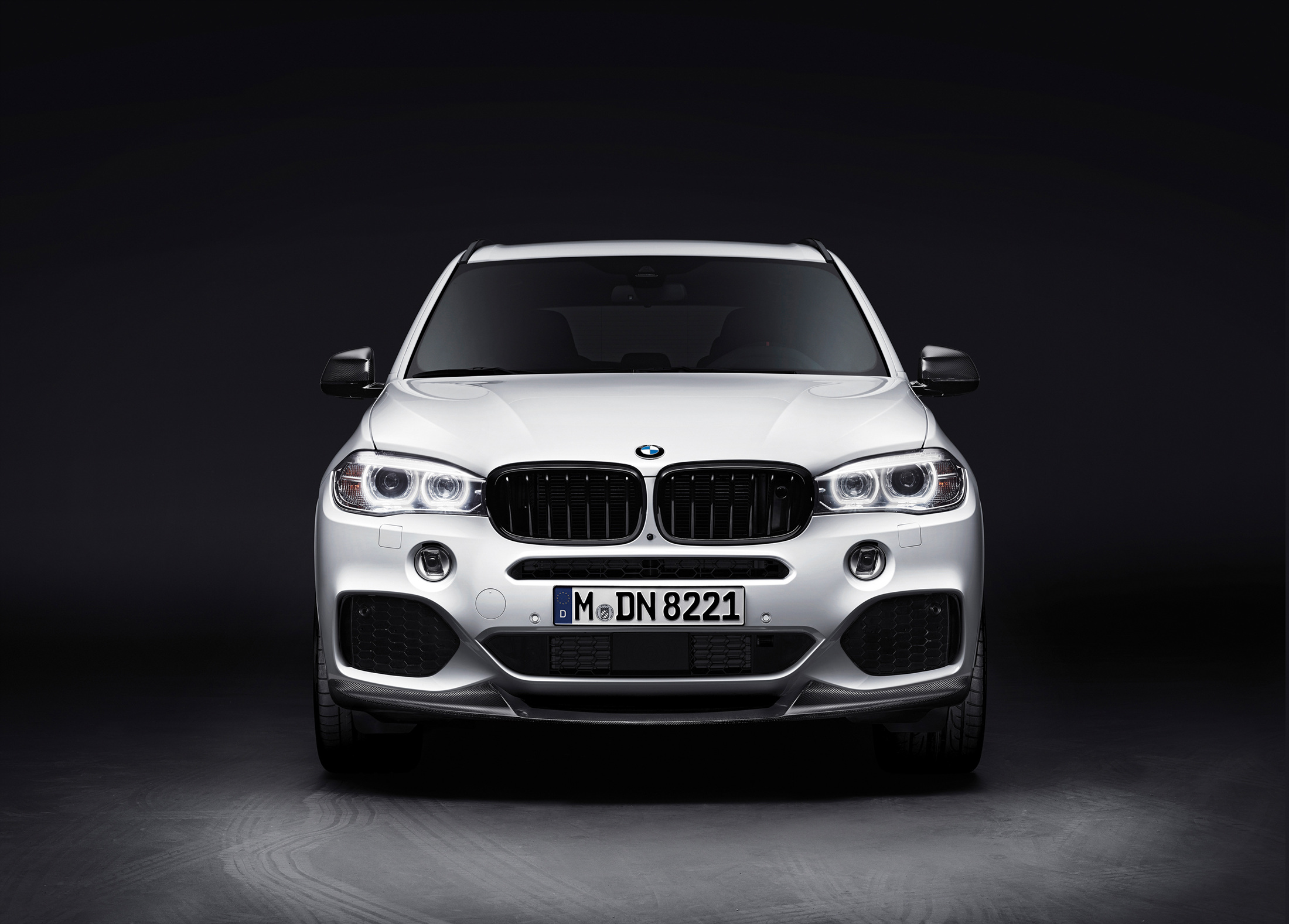 BMW X5, X6 비전 100 에디션 출시 BMW X5, X6 비전 100 에디션 출시