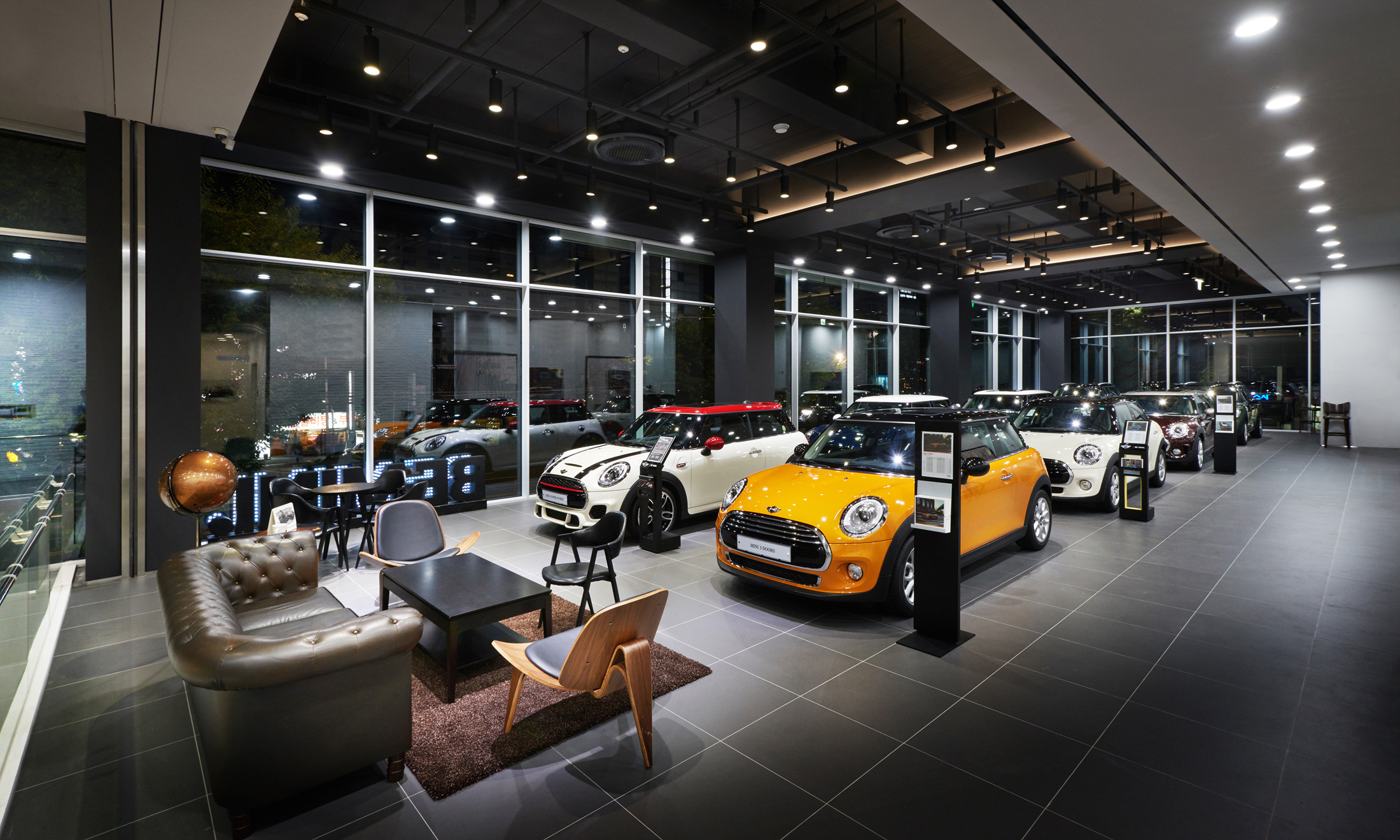 BMW/MINI 인천전시장 확장 이전 오픈 BMW/MINI 인천전시장 확장 이전 오픈