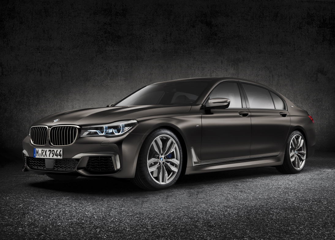 BMW 그룹 코리아, 뉴 M760Li xDrive 사전 예약 시작 BMW 그룹 코리아, 뉴 M760Li xDrive 사전 예약 시작