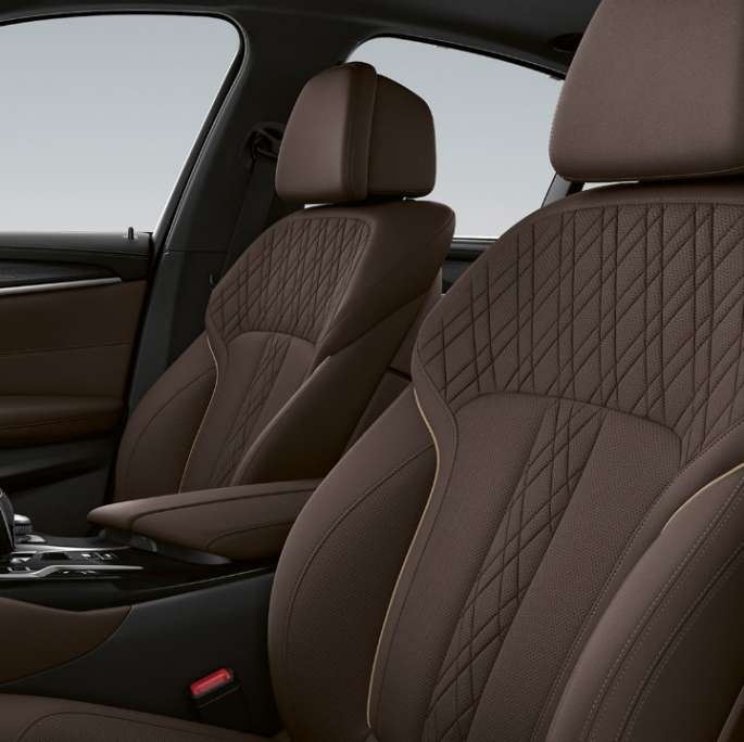 Upholstery in Exclusive leather 'Nappa' Mokka exclusive stitching with piping in contrast BMW 5 Series Sedan 520d xDrive G30 2020 Luxury Line interior 플러그인 하이브리드 