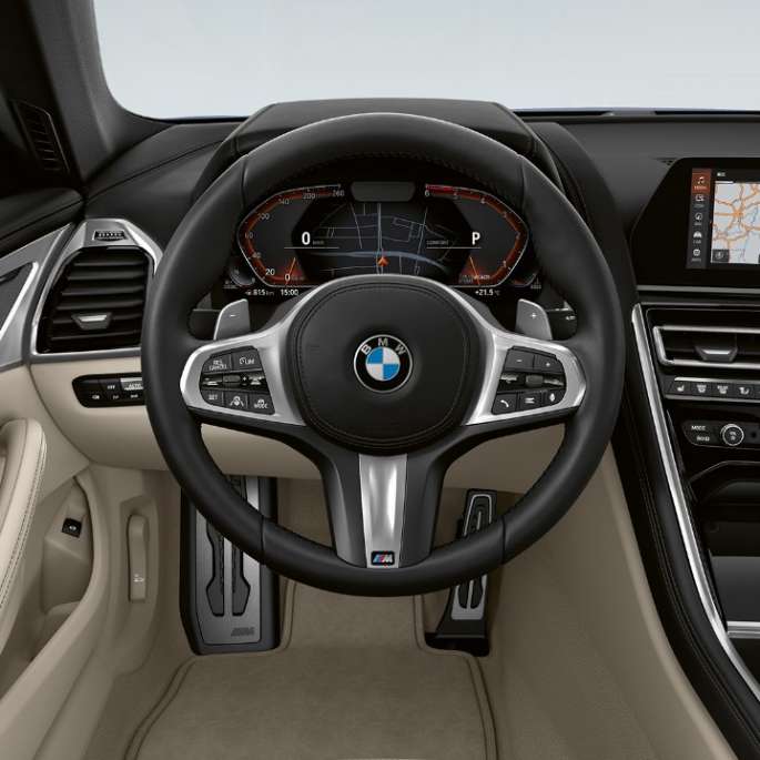 BMW 8 Series Coupé, Cockpit, M Leather steering wheel with Multifunction G15.